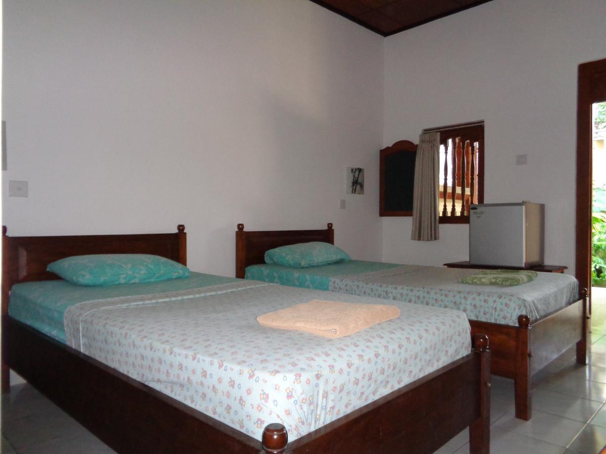 Yulia 1 Bed & Breakfast Sanur Exterior foto